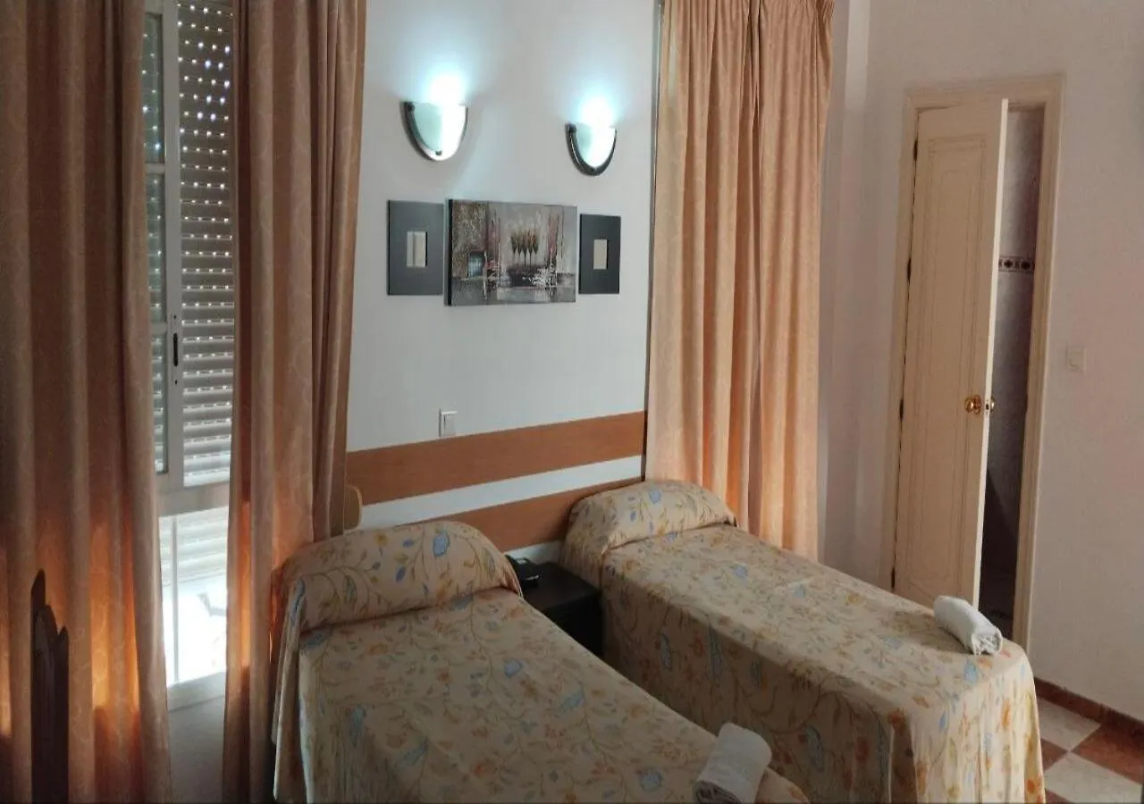 Hotel Betania Benalmadena 2*,